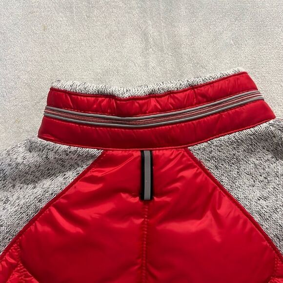 Xersion Red and Gray Mixed Media Puffer Zip Up Jacket Size Medium - Picture 14 of 16